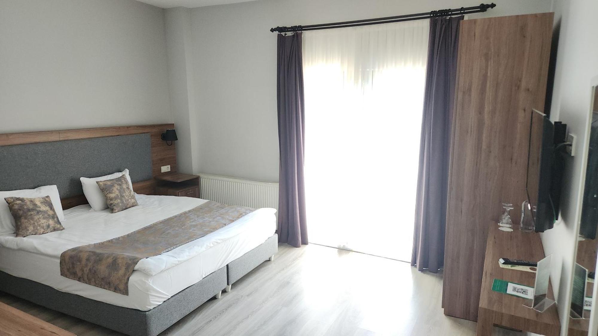 Hbs Polonezkoy Life & Garden Hotel Istanbul Exterior photo